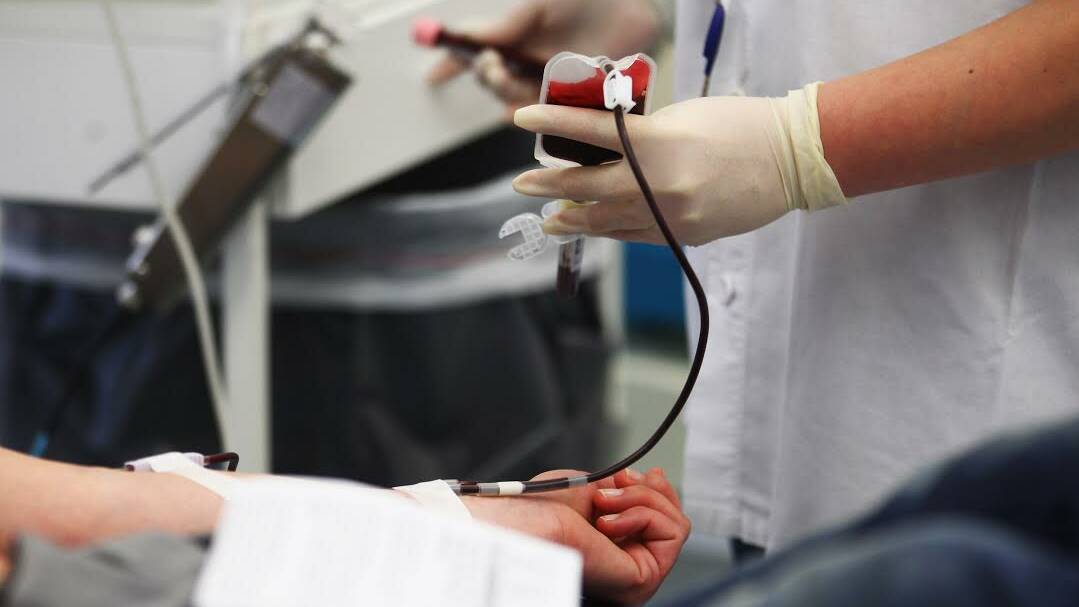 The Australian Red Cross desperately needs blood, but not enough to reach out to the residents of Inverell, Glen Innes and Moree. 