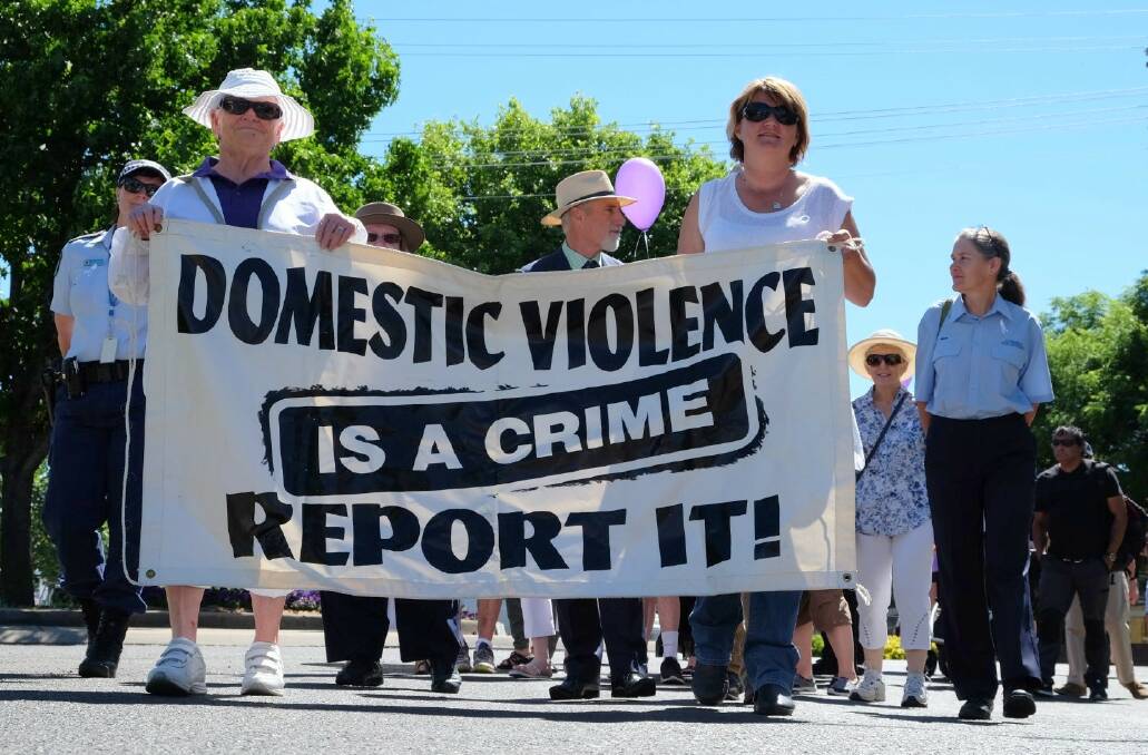 Inverell's 2016 White Ribbon march. Photo by Michele Jedlicka.
