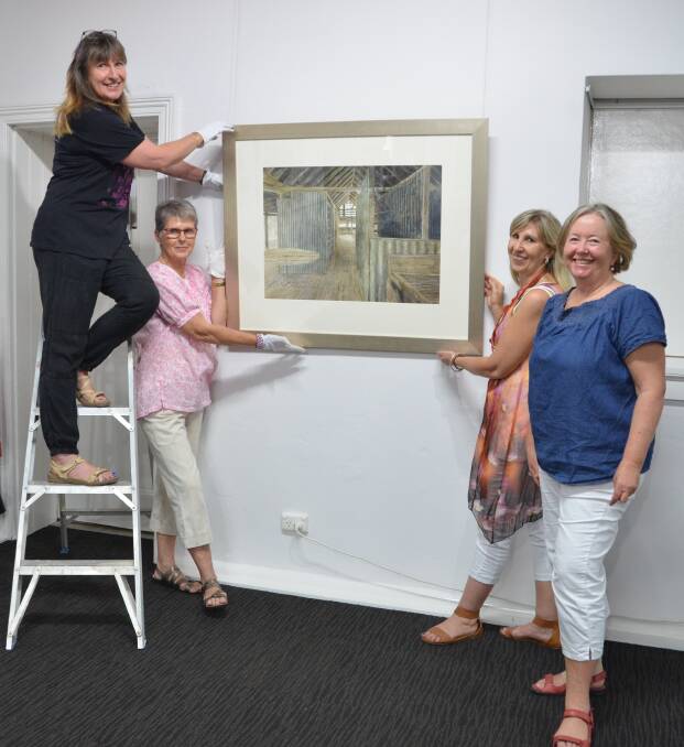 Tracey Buxton, Margaret Crisp, gallery supervisor Jo Williams and artist Christine Porter.