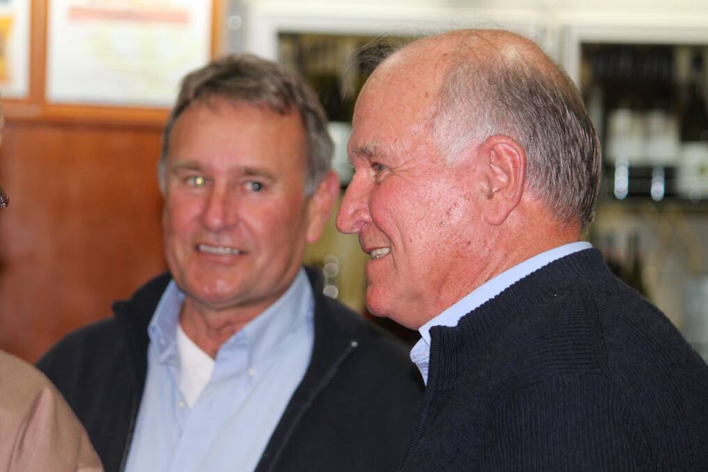 Tony Windsor thanks local supporters