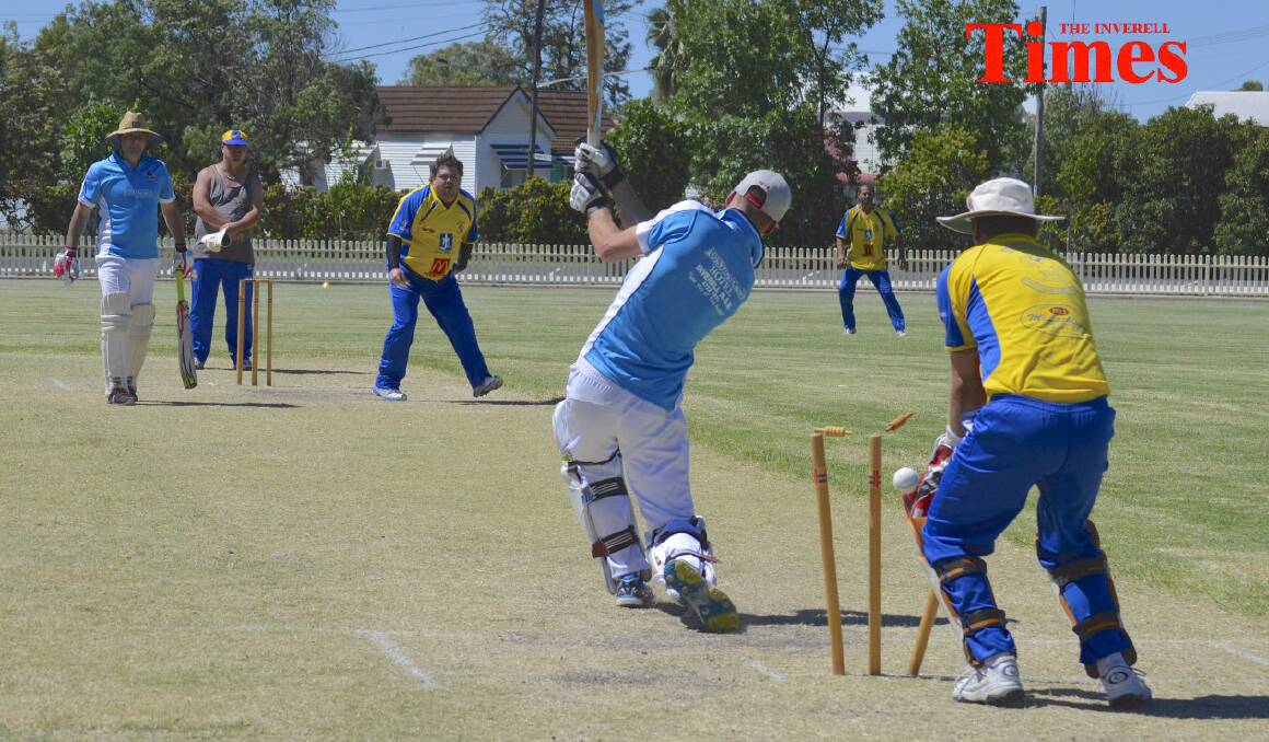At Varley Oval Royal Rats accounted for Aussies with a total of 4/131. Greg Wilkins knocked up 41 and Vaughan Gallen remained undefeated on 25. In reply Aussies could muster only 80 runs, with Rowan Burt snaring 5/9 and Bobby Russell 2/14.