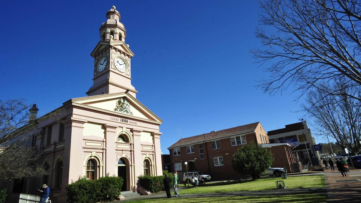 Inverell Court House