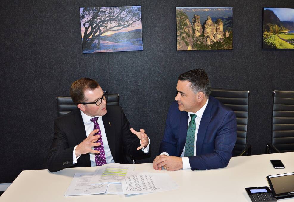 Northern Tablelands MP Adam Marshall discusses NSW TAFE reforms with NSW Minister for Skills John Barilaro.