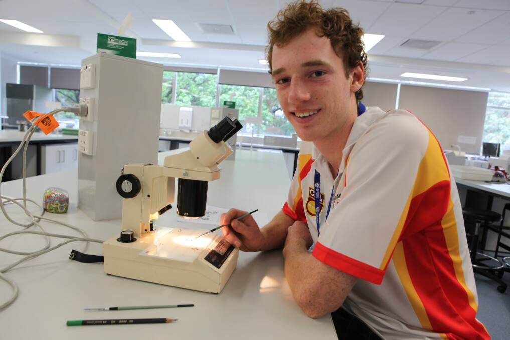 Mitch Lennon at the University of Sydney’s Science Gifted and Talented Discovery Program.