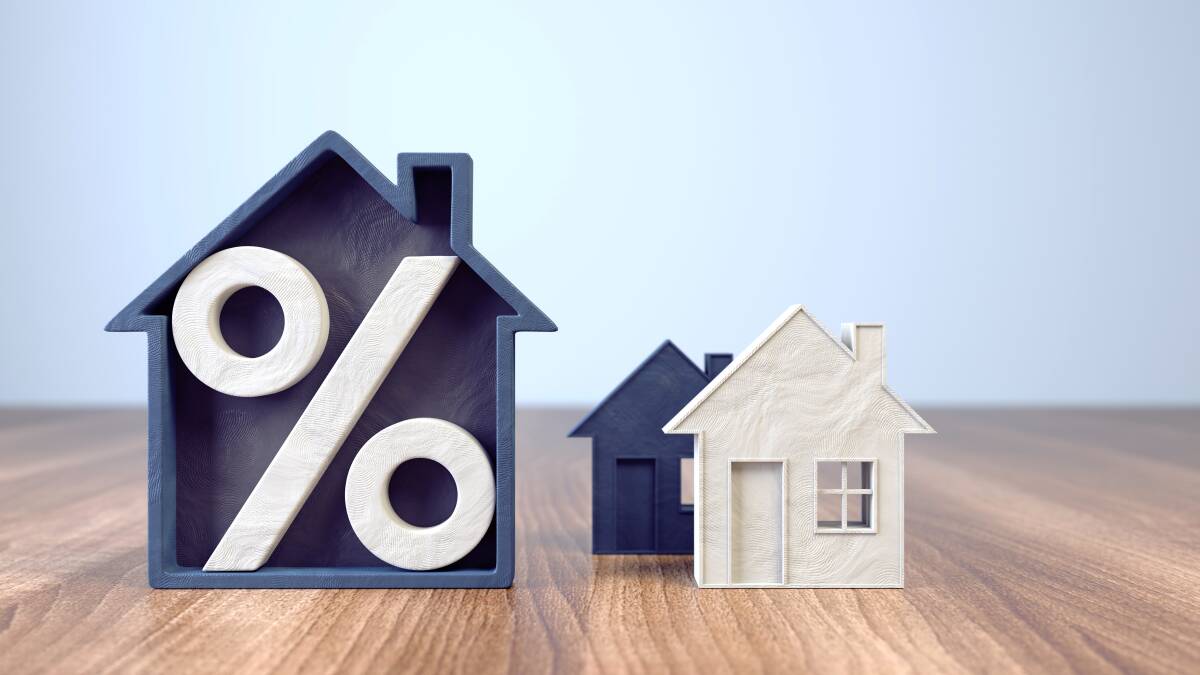 One third of economists recently surveyed by Finder believe the cash rate will rise in 2022. Photo: Shutterstock