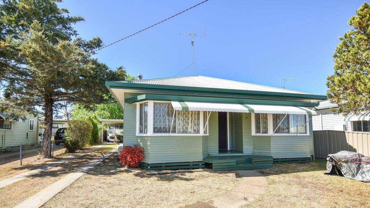 9 Bennett Street, Inverell has a price guide of $329,000. Picture from View