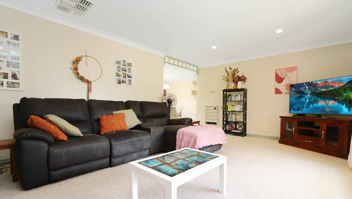 85 Gordon Street, Inverell has a price guide of $595,000. Picture from View