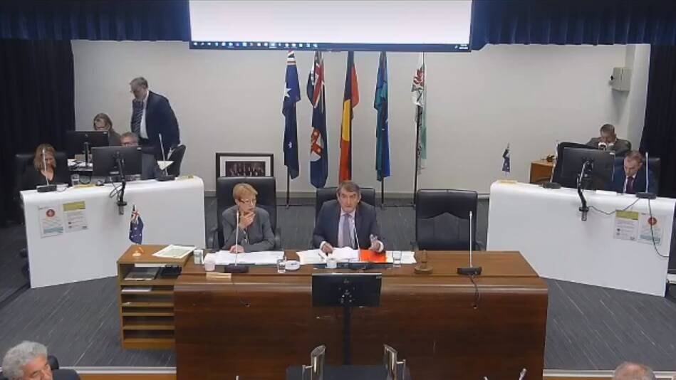 A motion to waive development application fees for residents who lost their homes in the recent bushfires has been defeated. The matter was discussed at an extraordinary meeting on Wednesday night.