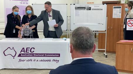 DRAW: Incumbent MP Barnaby Joyce watches on as the ballot draw is conducted in Armidale on Friday for the New England election. Picture: Laurie Bullock