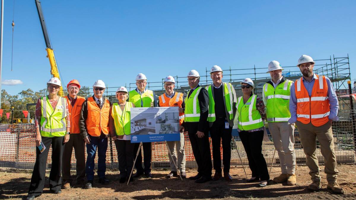 Inspecting progress recently at Inverell Hospital, Hunter New England Health Tablelands Sector General Manager Catherine Death, left, community advocate Bob Bensley, Councillor Paul King, Councillor Di Baker, Health Minister Brad Hazzard, Northern Tablelands MP Adam Marshall, Deputy Mayor Anthony Michael, NSW Health Infrastructure Manager Mark Brockbank, Inverell Hospitals Kate McCosker, Richard Crookes Constructions Luke Gerrathy and APP project supervisor Stewart Driver.