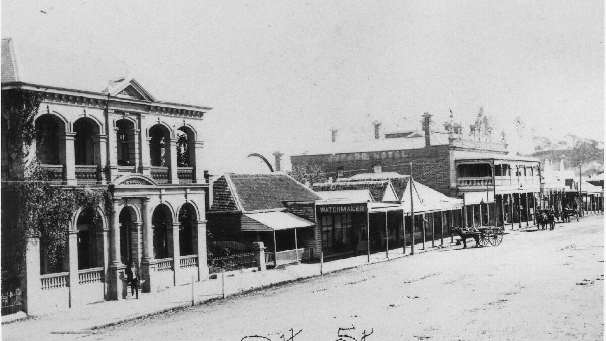 BACK IN THE DAY: The CBS Bank building (far left) on Otho Street in Inverell, c1910. 