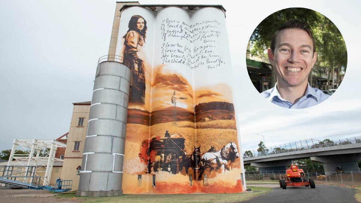 RURAL REVIVAL: The Gunnedah Maize Mill will be a feature of an upcoming silo art tour launched by Chris Watson's (inset) Tamworth travel company. Photo: Peter Hardin