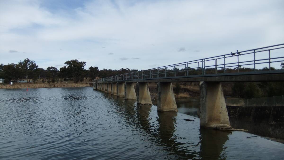 Close dissection of the Lake Inverell Project