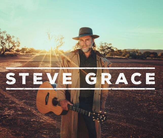 Steve Grace gives free concert at Campbell Park