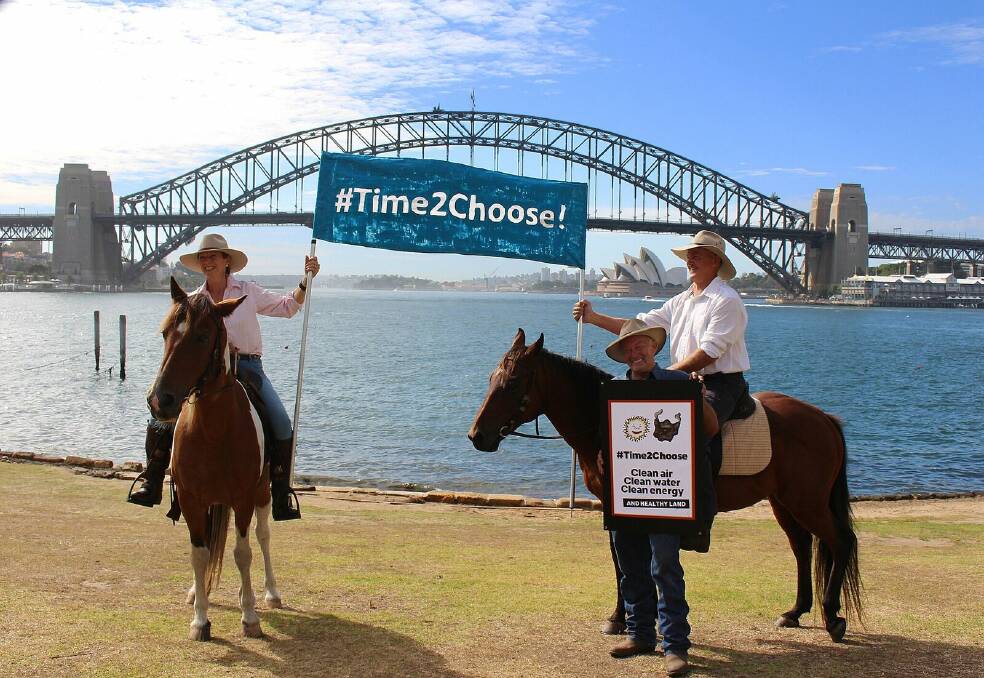 Local farmer Glenn Morris rides horse across Sydney Habour Bridge