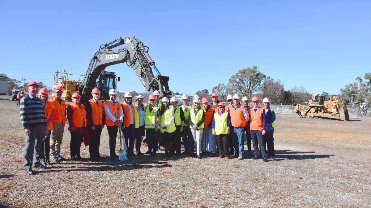 Hospital staff, community campaigners, construction workers and local councillors were pleased to join member for Northern Tablelands Adam Marshall for the turning of the sod.