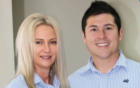 Home lending specialists Sally Gallagher and Alex Ribiero. Mr Ribiero is the Inverell branch manager for Regional Australia Bank.