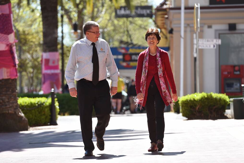 ELECTIONS: Tamworth Regional Council mayor Col Murray and deputy mayor Helen Tickle, Cr Tickle will step down from her position on Tuesday. Photo: Gareth Gardner