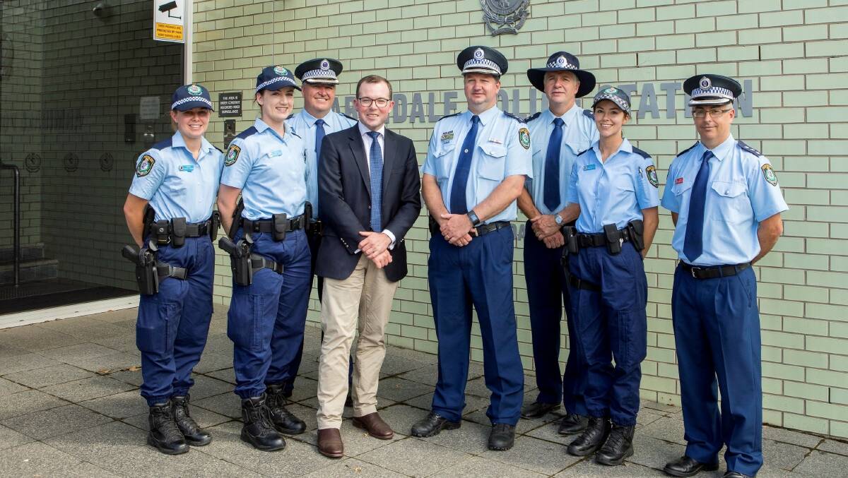 Northern Tablelands MP Adam Marshall, centre, with the last round of new police recruits for the region.