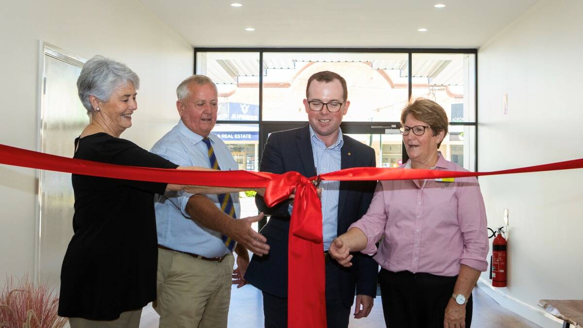 Gwydir Shire Deputy Mayor Catherine Egan, left, Mayor John Coulton, Northern Tablelands MP Adam Marshall and Library Manager Gail Philpott open the new library last Friday.