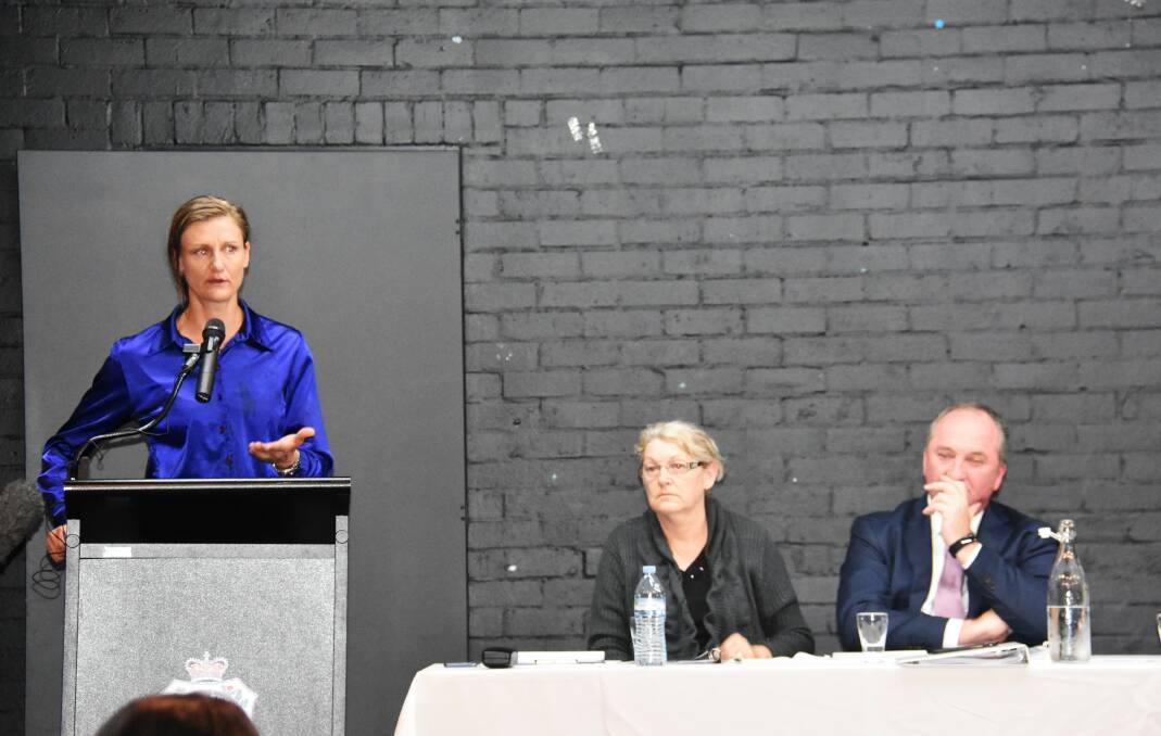 Indepth discussion: Independent candidate Natasha Leger speaks, while United Australia Party's Cindy Duncan and The Nationals' Barnaby Joyce listen.