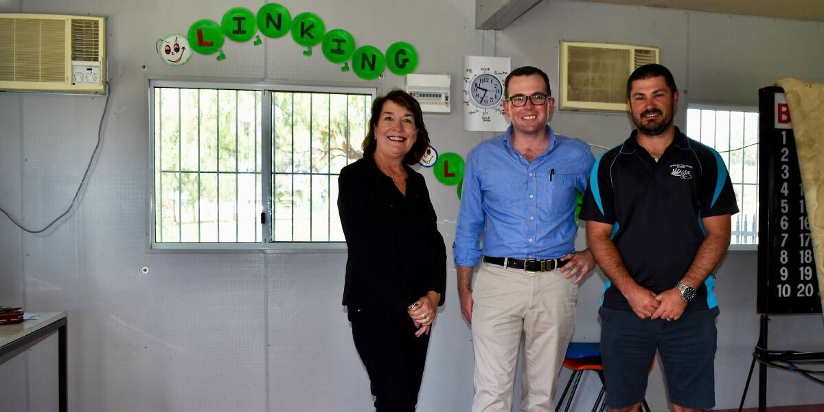Northern Tablelands MP Adam Marshall (middle) with BEST Employment CEO Penny Alliston-Hall and Program Manager Luke Thom at Inverell’s Linking Together Centre.