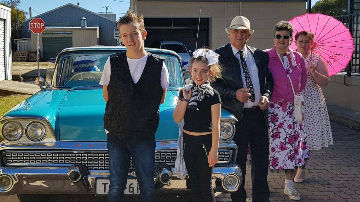 Wider region invited to embrace 50s and 60s at inaugural Sapphire Rock 'n' Roll festival in Inverell