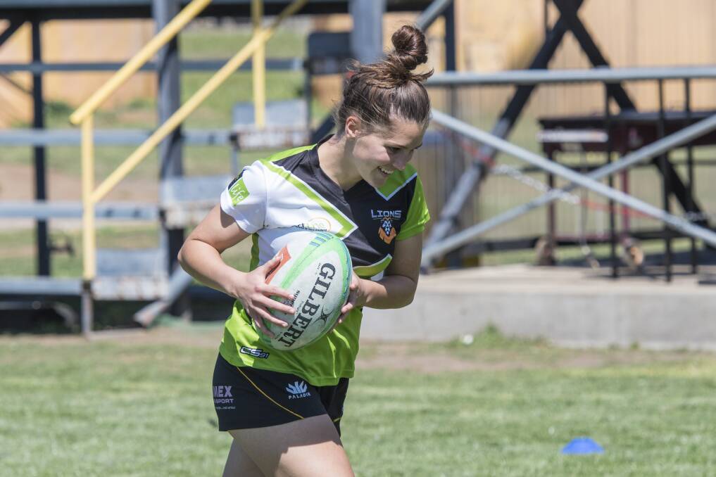 Miah O'Sullivan got her first taste of the Uni 7s series at the Gold Coast on the weekend and performed well. Photo: Peter Hardin