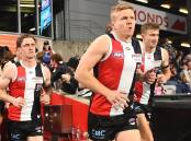 Dan Hannebery, injured again in a disrupted season, will sit out St Kilda's clash with the Lions. (Morgan Hancock/AAP PHOTOS)