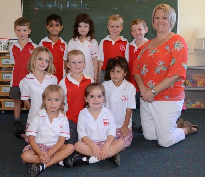 Inverell Public School: KW: Back row, (l-r) Edie, Ella, Abby, Damon, Allee, Javier, Kyan, Jacob. Middle row: Annalee, Layla, Jenifer-Rose, Tyler, Jacqui, Katie, Paul. Front row: Mia, Danny, Sam and Cooper. Photo by Inverell Times Feb 2014.