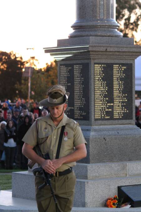 Ceremony at the Inverell Cenotaph