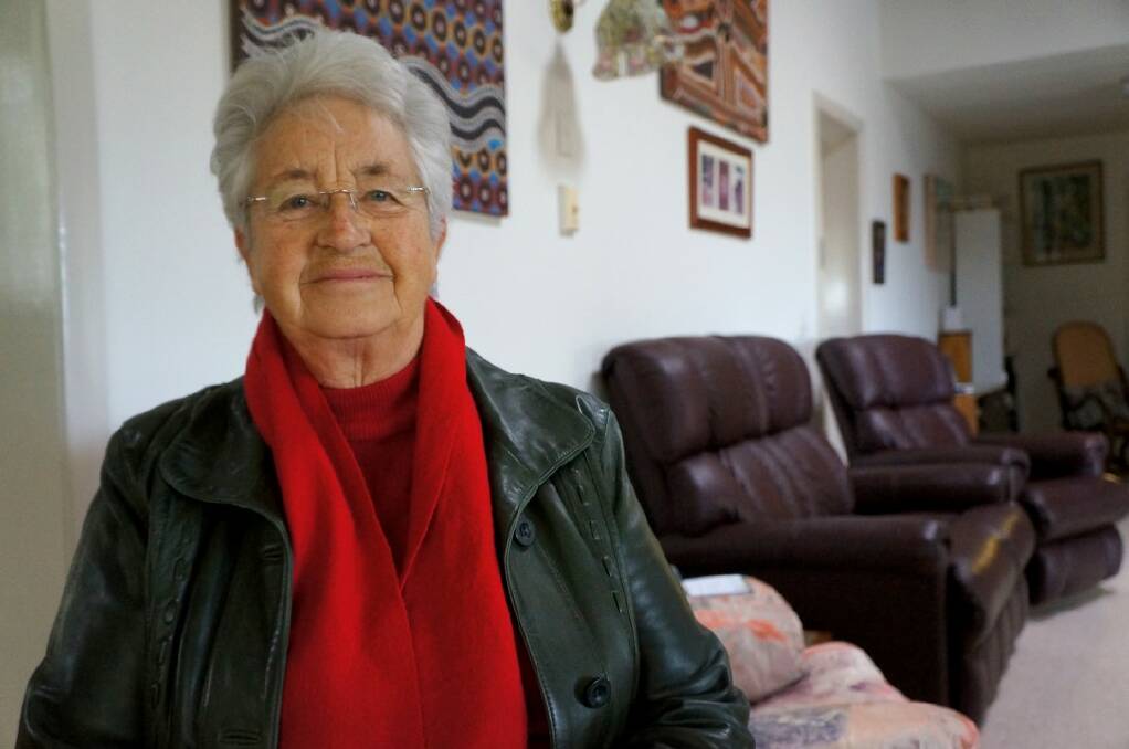 HELPING HAND: Rosmary Breen has a long history helping refugees in Inverell.