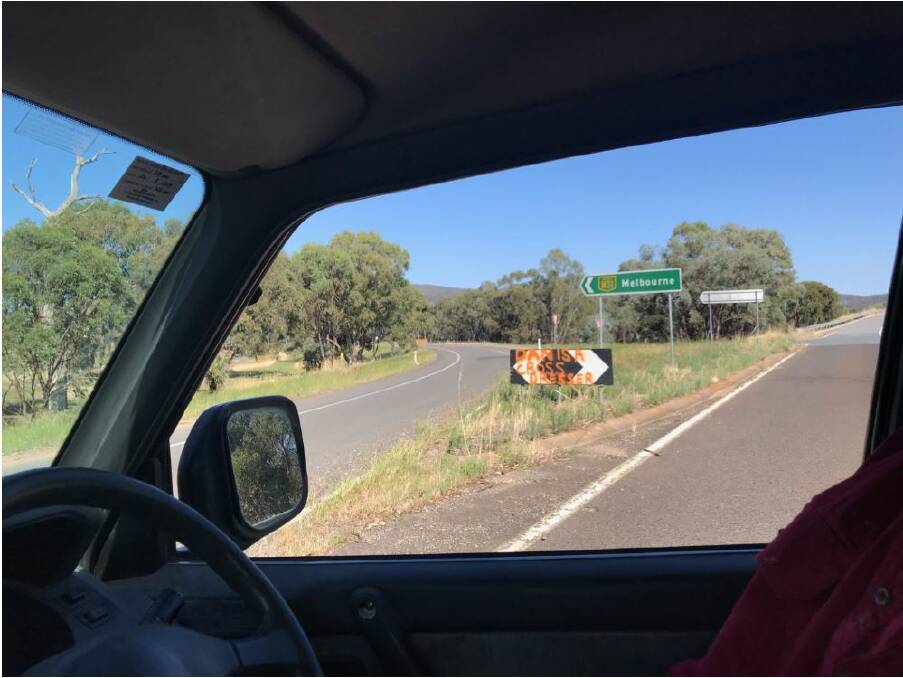 ENTRY POINTS: The messages greeted drivers on the outskirts of Wangaratta.